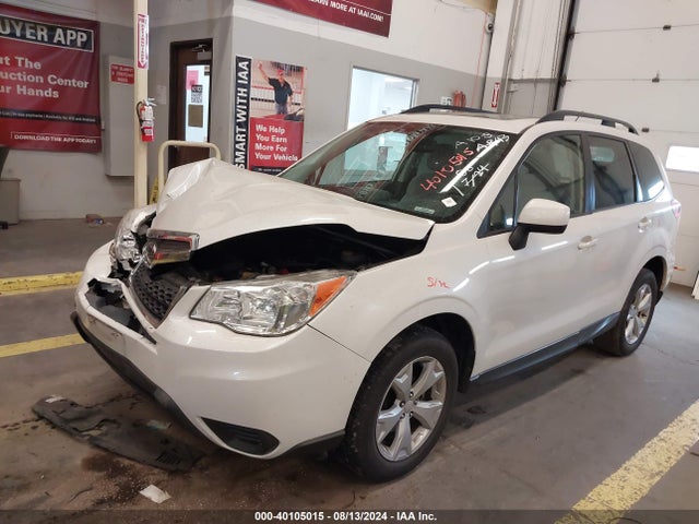Subaru Forester 2.5i Premium 2014 JF2SJAGC6EH527840 Image 2