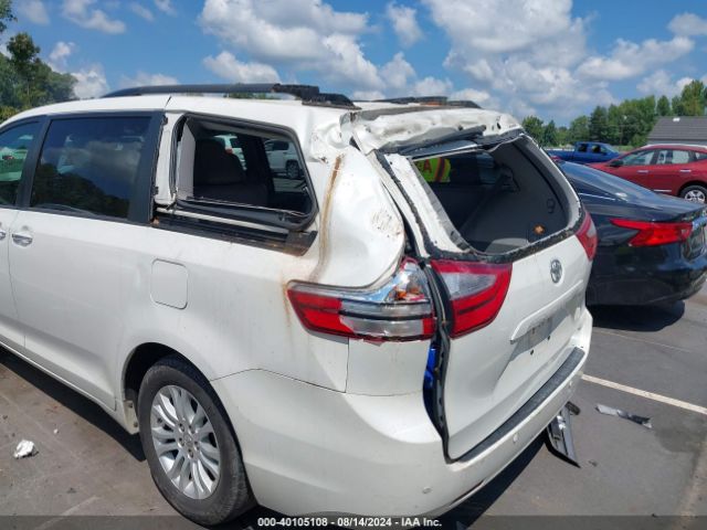 5TDYZ3DC7HS885272 Toyota Sienna Xle Premium 8 Passenger
