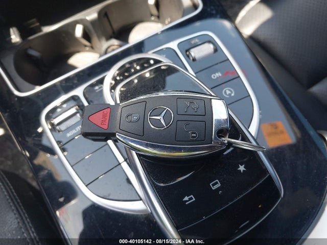 55SWF6GB0FU033866 Mercedes-Benz C 400 4matic