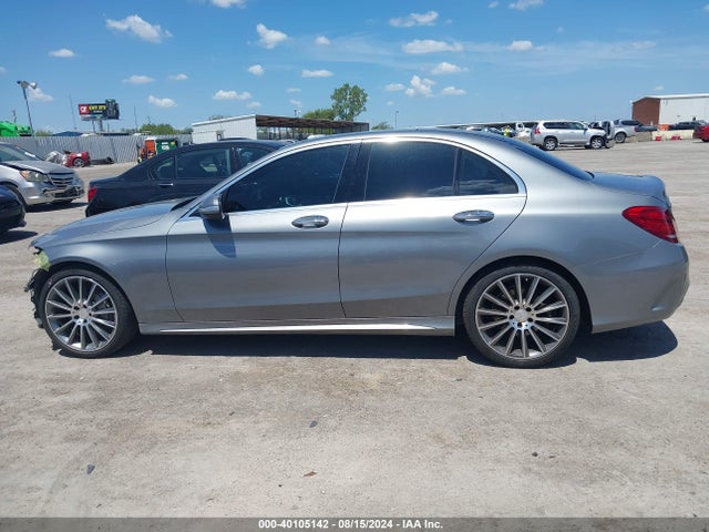 55SWF6GB0FU033866 Mercedes-Benz C 400 4matic