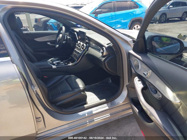 55SWF6GB0FU033866 Mercedes-Benz C 400 4matic