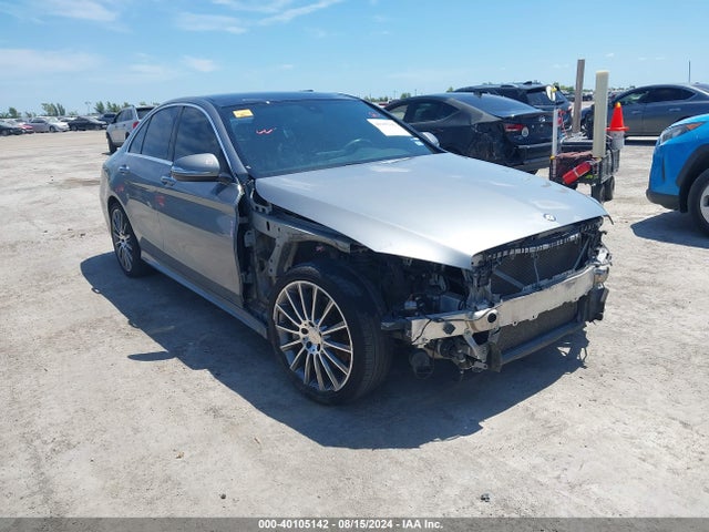55SWF6GB0FU033866 Mercedes-Benz C 400 4matic