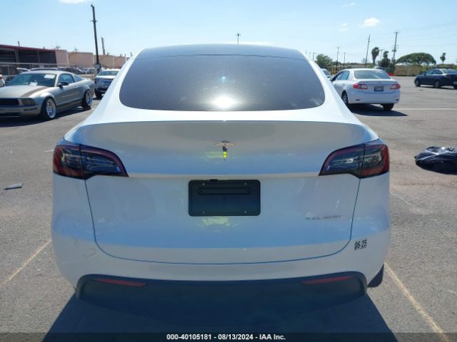7SAYGDEE4PA119921 Tesla Model Y