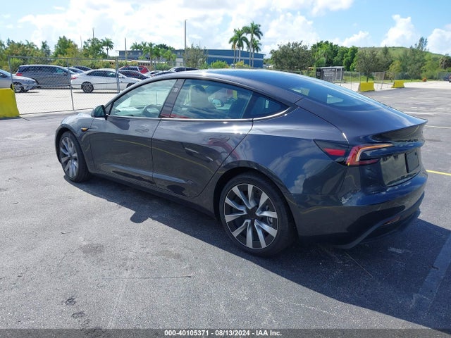 2024 TESLA MODEL 3 5YJ3E1EA6RF752130 Photo 2