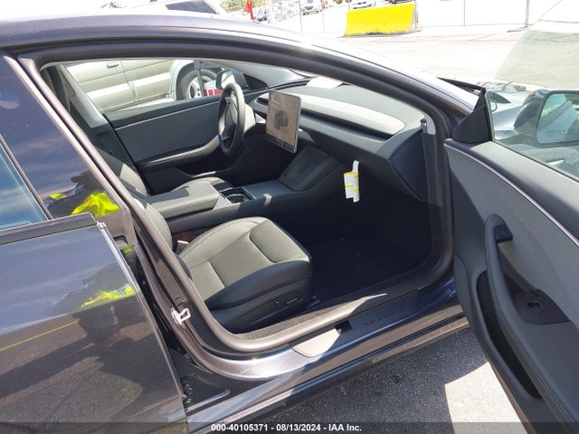2024 TESLA MODEL 3 5YJ3E1EA6RF752130 Photo 4