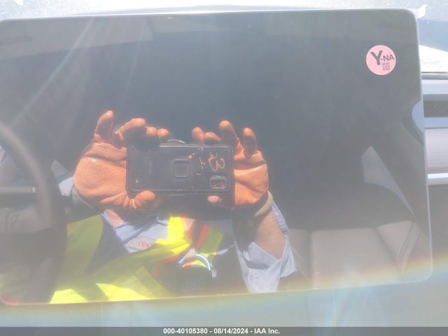2024 TESLA MODEL Y 7SAYGDED3RF097360 Photo 6