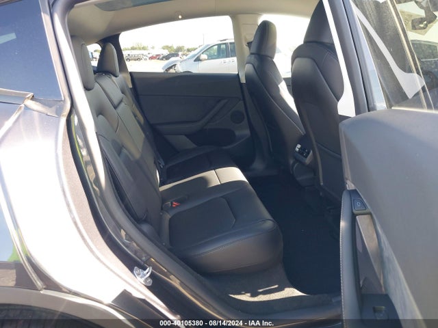 2024 TESLA MODEL Y 7SAYGDED3RF097360 Photo 7