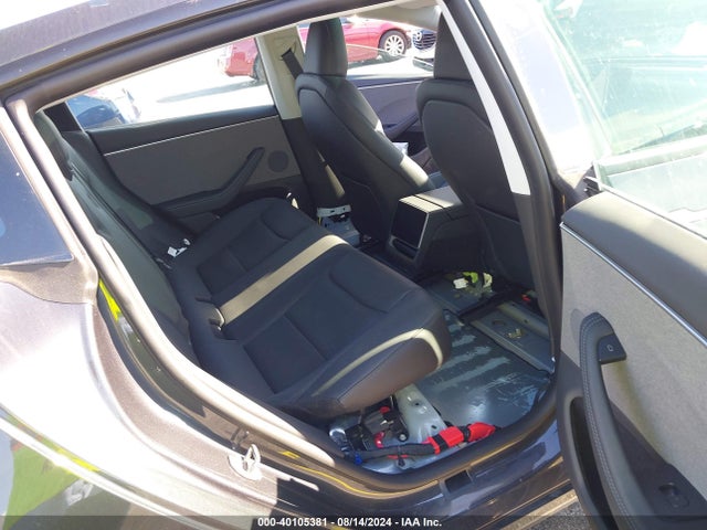 2024 TESLA MODEL 3 5YJ3E1EAXRF735539 Photo 7