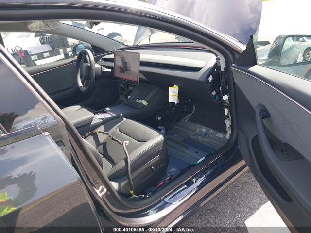 2024 TESLA MODEL 3 5YJ3E1EA5RF752703 Photo 4