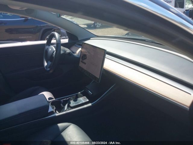 5YJ3E1EA5JF153515 Tesla MODEL 3