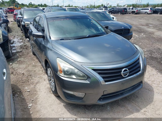 Nissan Altima 2.5 S 2014 1N4AL3AP1EN345594 Image 1