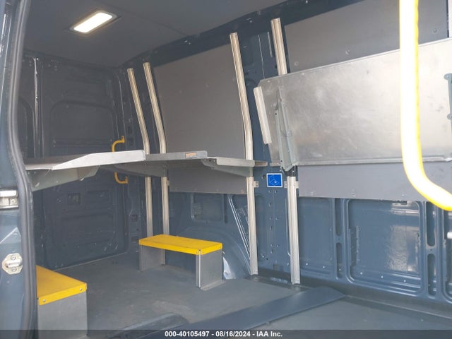 WD4PF0CD3KP101657 Mercedes-Benz Sprinter 2500 High Roof V6/standard Roof V6