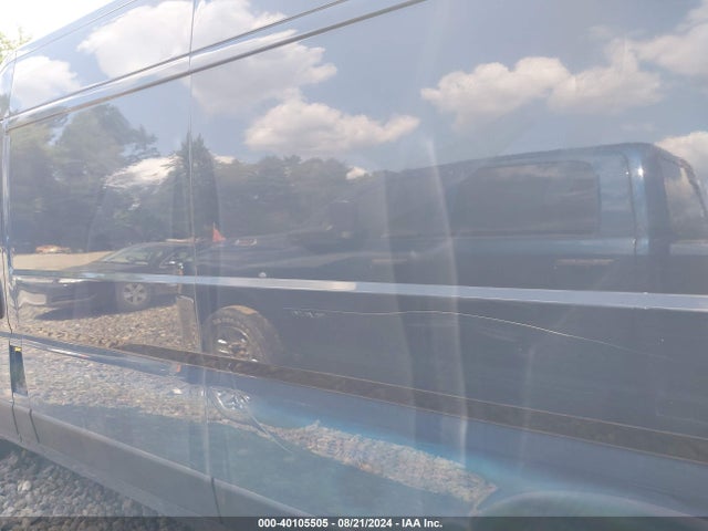 3C6URVJG6KE564723 RAM Promaster 3500 Cargo Van High Roof 159 Wb Ext
