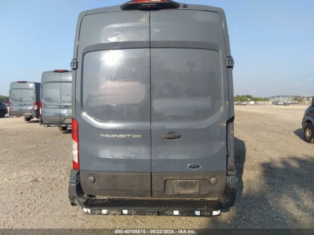 1FTBR3X80LKA55715 Ford Transit-250 Cargo Van