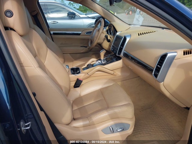 2011 PORSCHE CAYENNE WP1AA2A20BLA06765 Photo 4