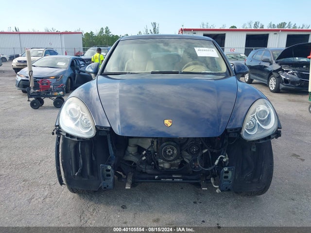 2011 PORSCHE CAYENNE WP1AA2A20BLA06765 Photo 5