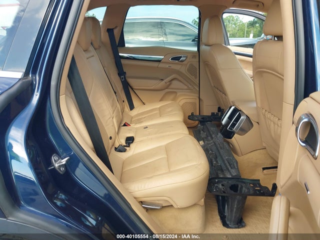 2011 PORSCHE CAYENNE WP1AA2A20BLA06765 Photo 7