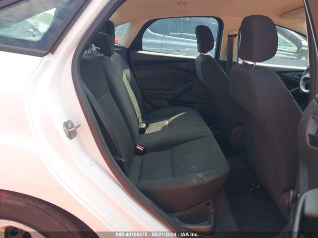 Ford FOCUS S 2015 1FADP3E26FL323877 Image 8
