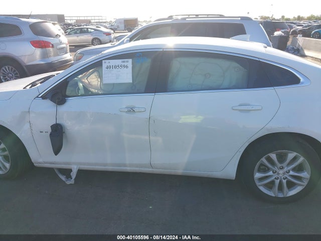 Chevrolet MALIBU LT 2018 1G1ZD5ST2JF269589 Image 14