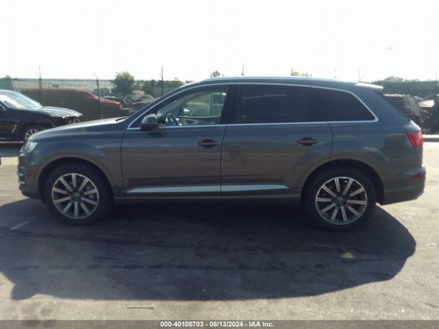 WA1LHAF7XKD026112 Audi Q7 45 Premium