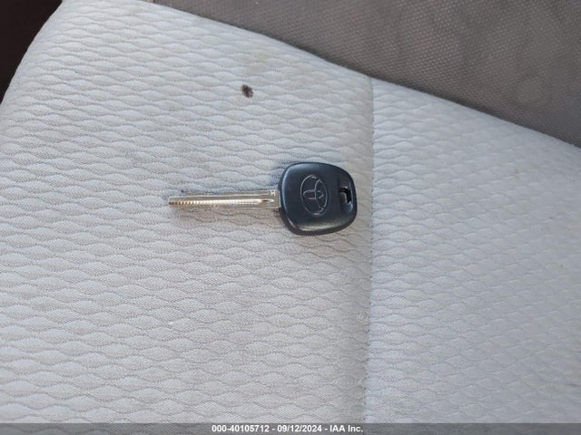 Toyota COROLLA LE 2017 5YFBURHE9HP720223 Image 11