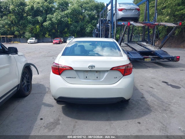 Toyota COROLLA LE 2017 5YFBURHE9HP720223 Image 17