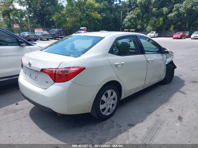 Toyota COROLLA LE 2017 5YFBURHE9HP720223 Image 4