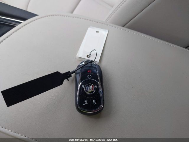 5GAERBKW9RJ122017 Buick Enclave Essence Fwd