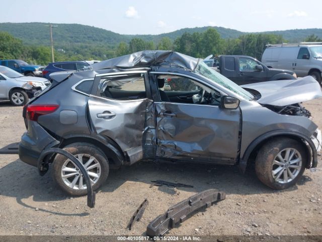 JN1BJ1CR8KW320577 Nissan Rogue Sport Sv