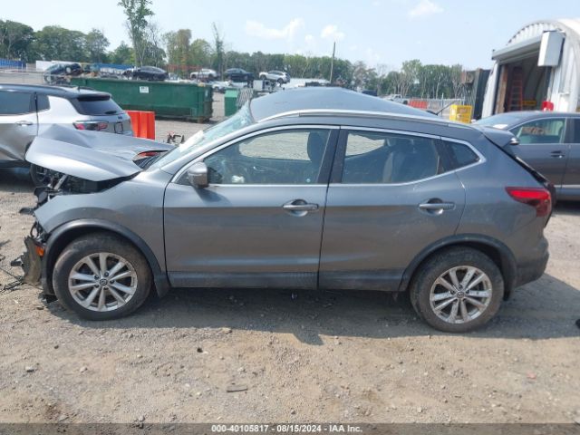 JN1BJ1CR8KW320577 Nissan Rogue Sport Sv
