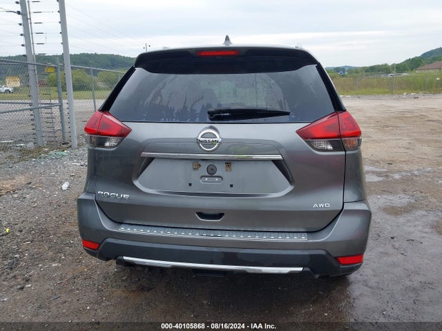 Nissan ROGUE S 2018 5N1AT2MV5JC826917 Image 17
