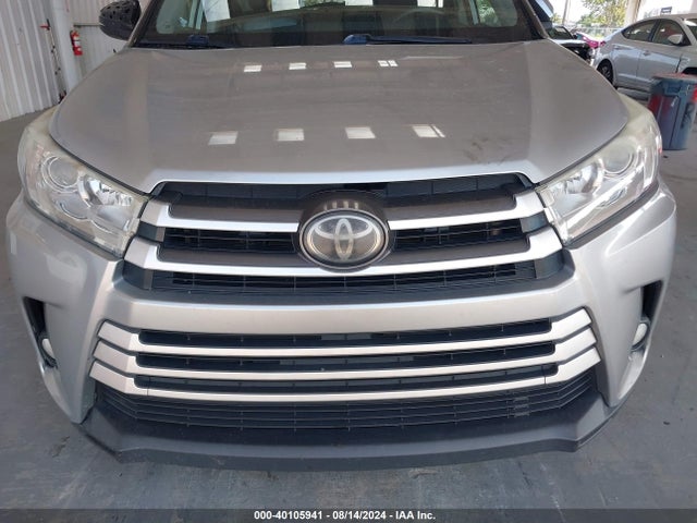 Toyota Highlander Xle 2018 5TDKZRFH7JS547636 Image 13