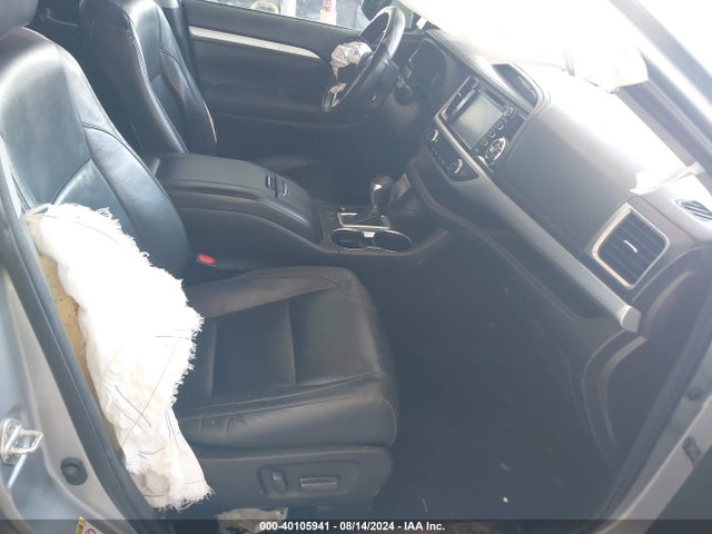 Toyota Highlander Xle 2018 5TDKZRFH7JS547636 Image 5