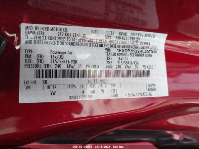 1FADP3K22HL207938 Ford FOCUS SE