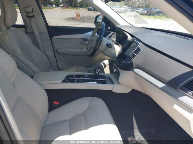 YV4A22PKXJ1190111 Volvo Xc90 T6 Momentum