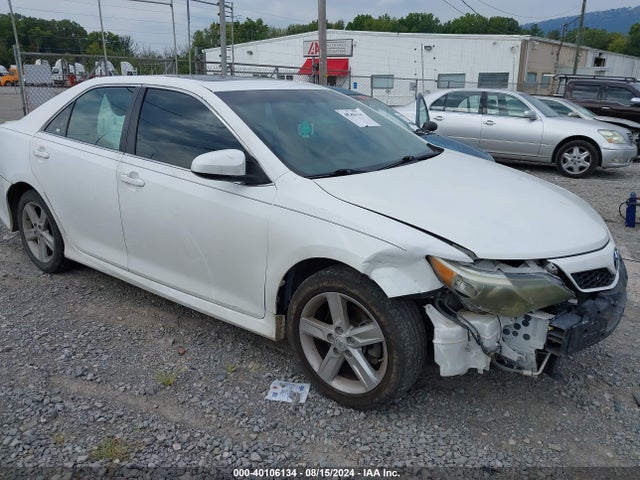 Toyota CAMRY SE 2014 4T1BF1FK5EU777579 zdjęcie główne