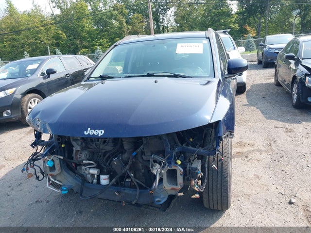 1C4NJDEB3HD188733 Jeep Compass High Altitude 4x4