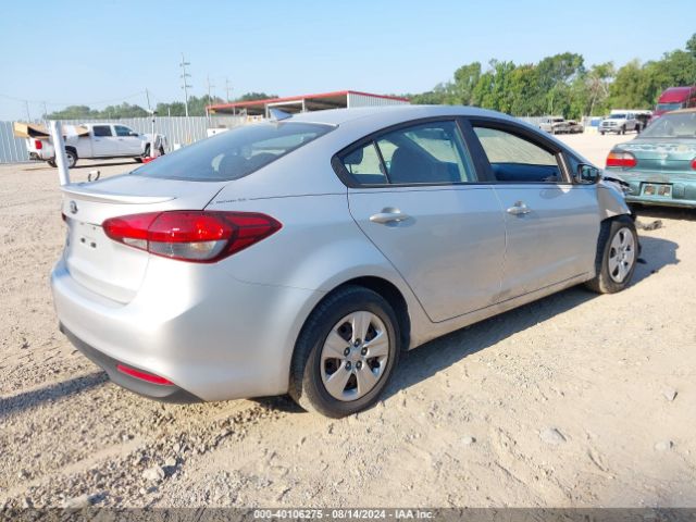 3KPFK4A78JE180747 KIA FORTE LX