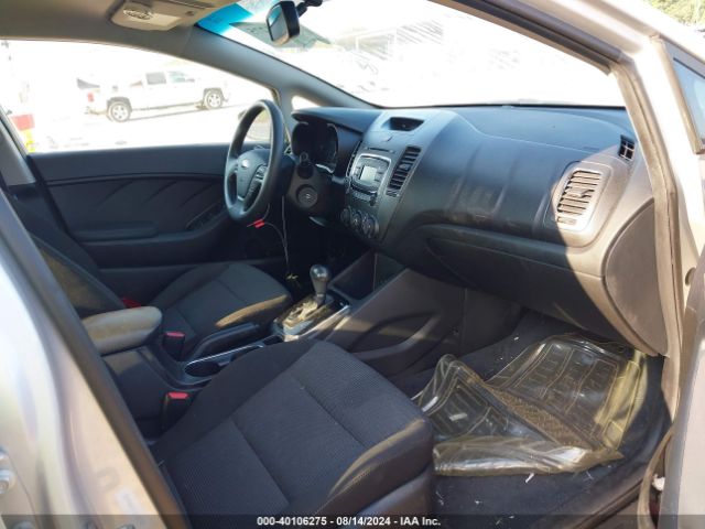 3KPFK4A78JE180747 KIA FORTE LX