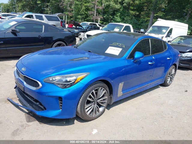 KIA Stinger Premium 2018 KNAE25LA7J6037673 Image 2