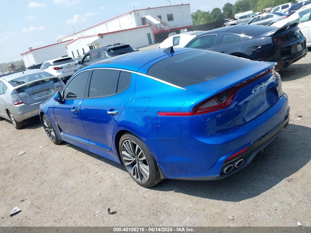 KIA Stinger Premium 2018 KNAE25LA7J6037673 Image 3