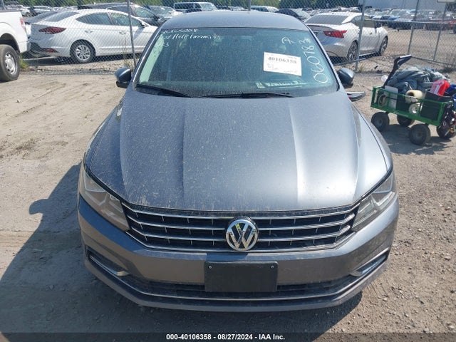1VWAT7A30GC060783 Volkswagen Passat 1.8t S