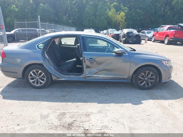 Volkswagen Passat 1.8t S 2016 1VWAT7A30GC060783 Image 14
