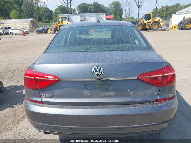 Volkswagen Passat 1.8t S 2016 1VWAT7A30GC060783 Image 17