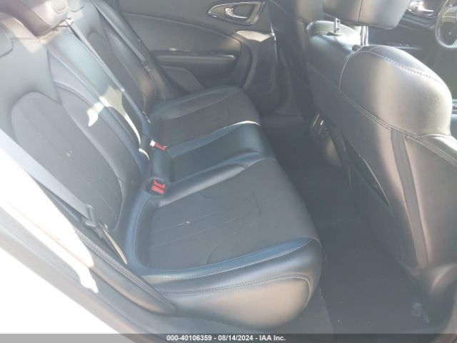 1C3CCCBG6FN617564 Chrysler 200 S