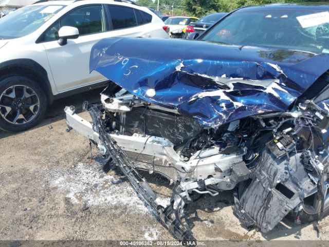 WDDZF4KB4HA019996 Mercedes-Benz E 300 4matic