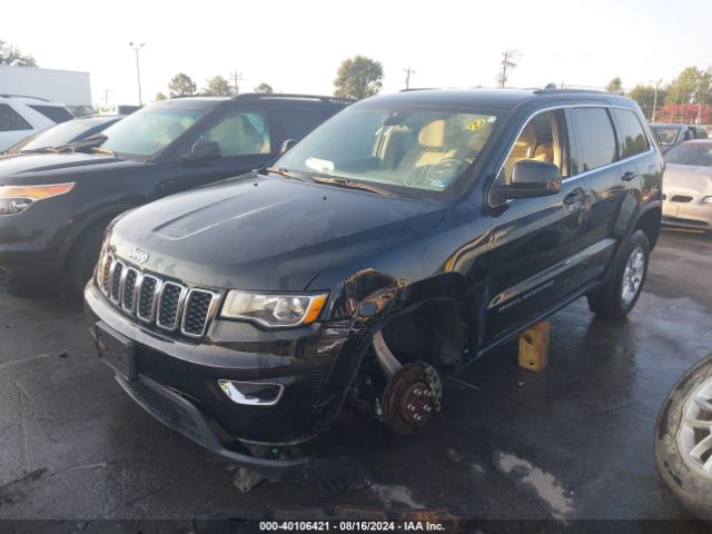 1C4RJFAG8JC328141 Jeep Grand Cherokee Laredo 4x4