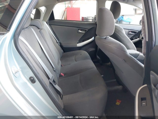 Toyota Prius Three 2014 JTDKN3DU1E1855333 Image 8