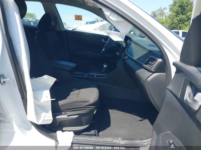 KIA Optima Lx 2016 5XXGT4L38GG029855 Image 5