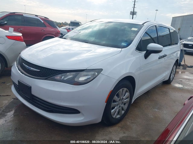 Chrysler PACIFICA L 2018 2C4RC1AGXJR274684 Image 2